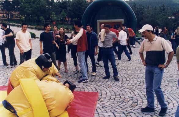 Can Rendeci and me as Sumo Fighters - Can Rendeci ve ben sumo grei yaparken